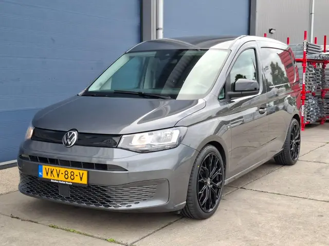 Volkswagen Caddy Cargo 2.0 TDI Style 2021 Diesel 3
