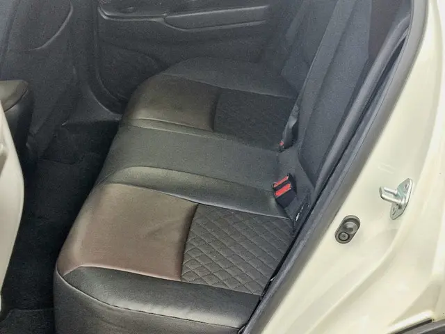 Toyota C-HR veel opties limited edition 2016 Benzine 30