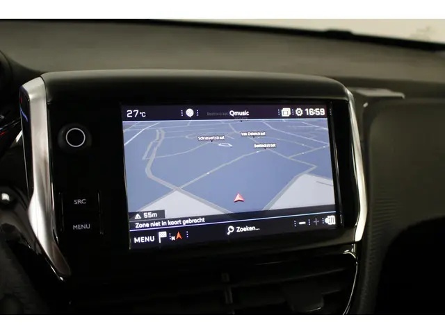 Peugeot 2008 1.2 PureTech Allure 110 PK. 2017 Benzine 23