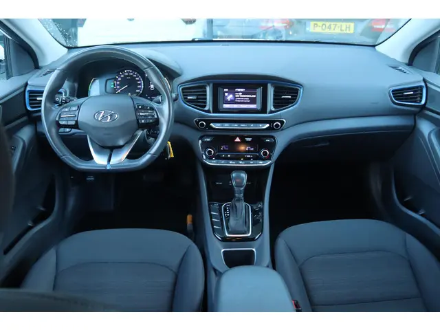 Hyundai IONIQ 1.6 GDi I-MOTION AUT. 2017 Hybride Benzine 13