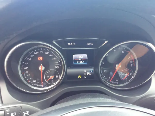 Mercedes-Benz GLA 180 Sport Edition Premium 2019 Benzine 8