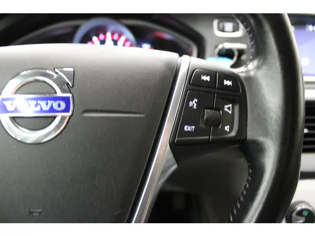 Volvo V40 1.6 T4 Summum Automaat 2013 Benzine 13