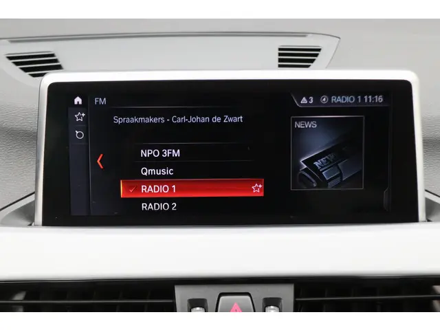 BMW X1 xDrive25e Executive 2021 Hybride Benzine 37