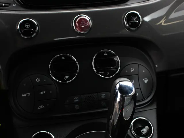 Fiat 500C 1.2 Lounge Automaat 2019 Benzine 23