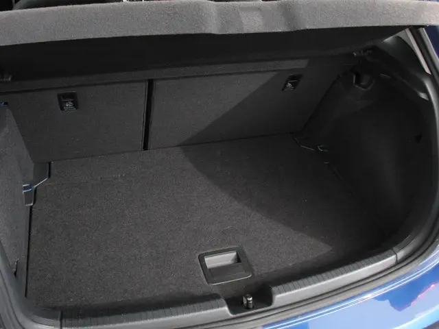 Volkswagen Polo 1.0 TSI Life 2022 Benzine 36