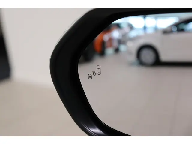 Toyota Yaris 1.5 Hybrid 115 Dynamic, 2025 Hybride Benzine 9