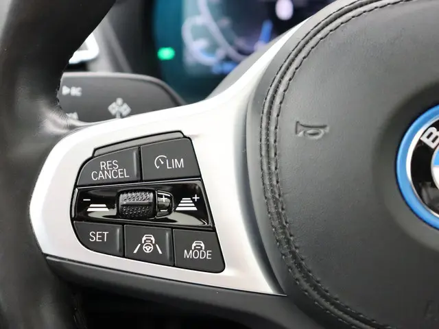 BMW iX3 High Executive 80 kWh 2024 Elektrisch 20