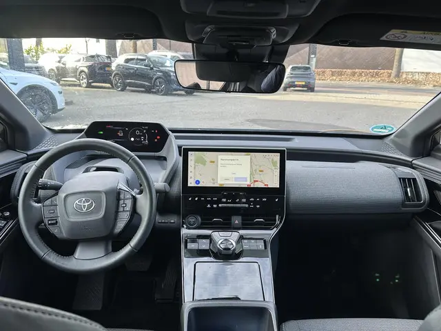 Toyota bZ4X Dynamic 71 kWh 2024 Elektrisch 9