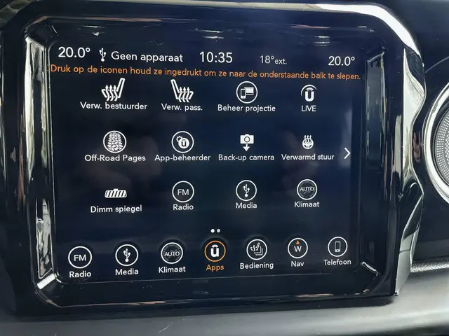 Jeep Wrangler Unlimited 2.0T Sahara 2019 Benzine 37