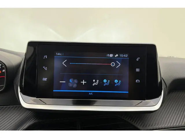 Peugeot 208 1.2 PureTech Blue Lease Active 2020 Benzine 26