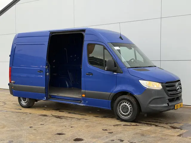 Mercedes-Benz Sprinter 311 2.2 CDI 2020 Diesel 5