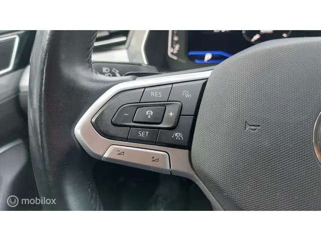 Volkswagen Passat Variant 1.5 TSI Business 2022 Benzine 20