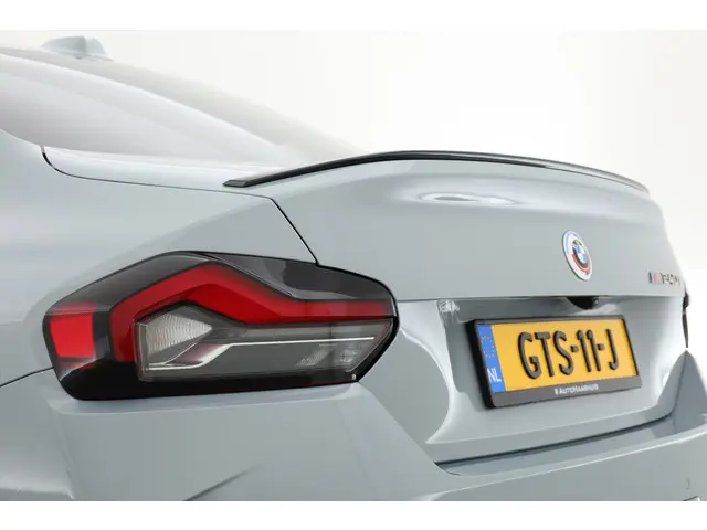 BMW 2 Serie Coupé M240i xDrive 375pk 2023 Benzine 33