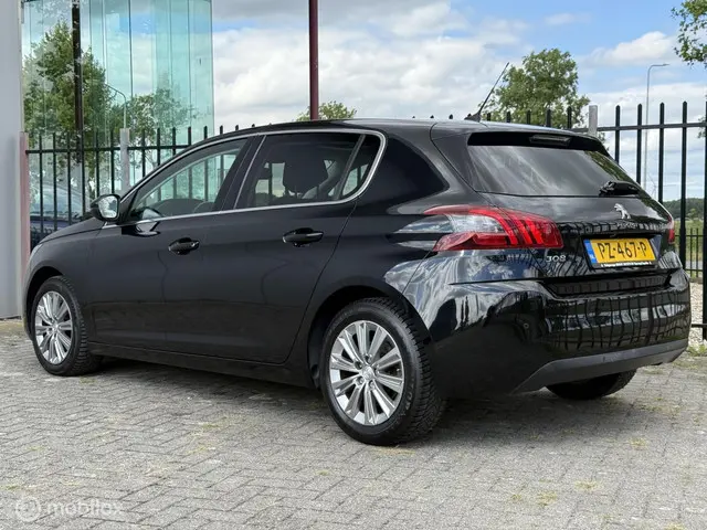 Peugeot 308 1.2|Pano|Carplay|Cruise 2017 Benzine 5
