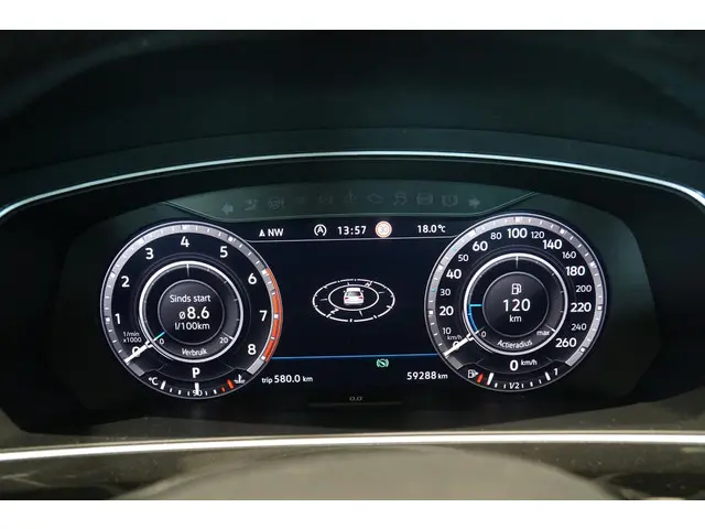Volkswagen Tiguan 1.4 TSI ACT Highline 2018 Benzine 25