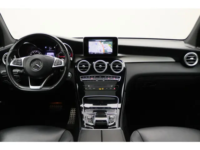 Mercedes-Benz GLC 250 d 4MATIC Prestige AMG 2016 Diesel 2