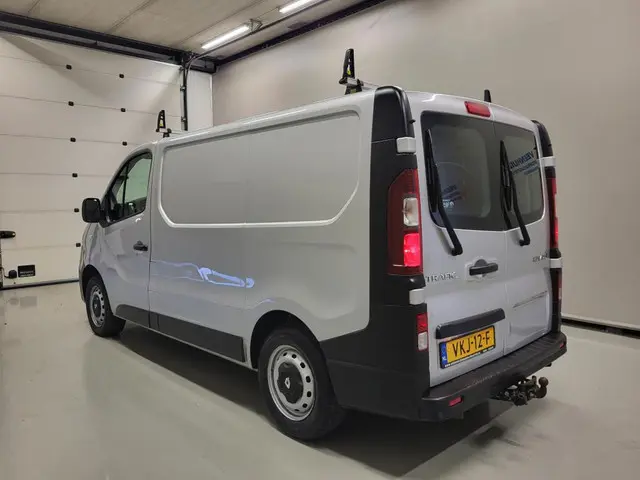 Renault Trafic 1.6dCi Trekhaak Euro 6! 2016 Diesel 15