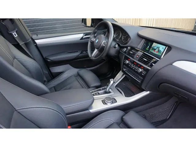 BMW X3 xDrive 20i 184pk M-Sport 2017 Benzine 21