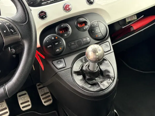 Fiat 500 1.4-16V Abarth 2013 Benzine 26