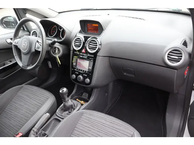 Opel Corsa 1.2 EcoFlex BlitZ LPG 2014 Benzine 9