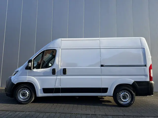 Opel Movano 2.2D 180 S&S L2H2 3.5t Zwaar 2024 Diesel