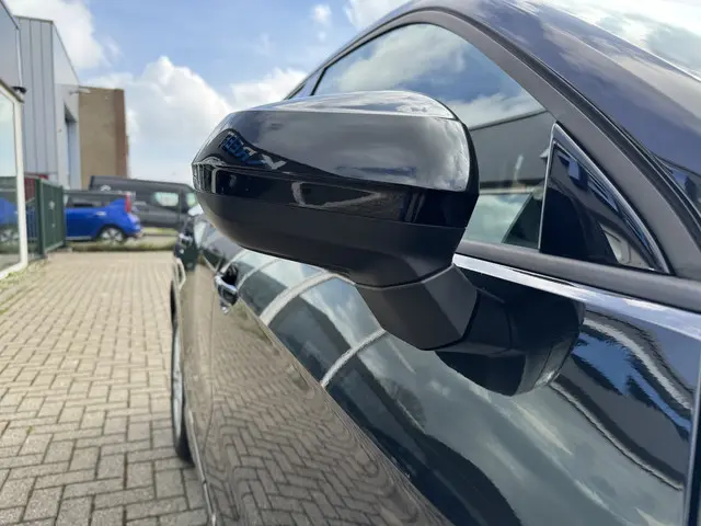 Audi Q2 35 TFSI S Edition 2024 Benzine 13