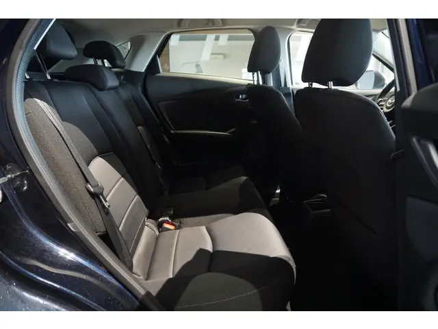 Mazda CX-3 2.0 SkyActiv-G 120 Dynamic 2017 Benzine 29