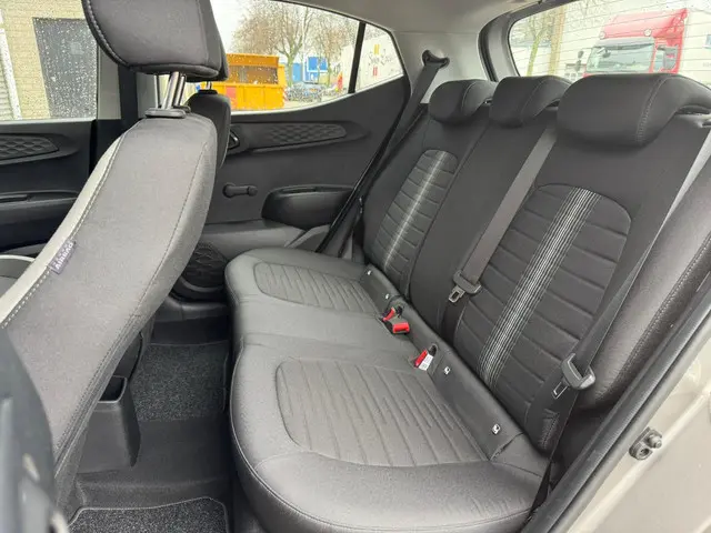 Hyundai i10 1.0 Comfort Smart 2022 Benzine 9