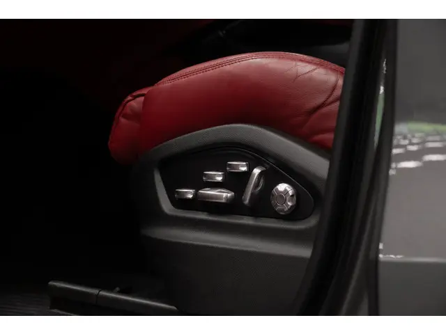 Porsche Cayenne 3.0 E-Hybrid 2021 Hybride Benzine 13