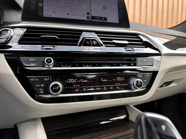 BMW 5 Serie 530i High Executive 2017 Benzine 20