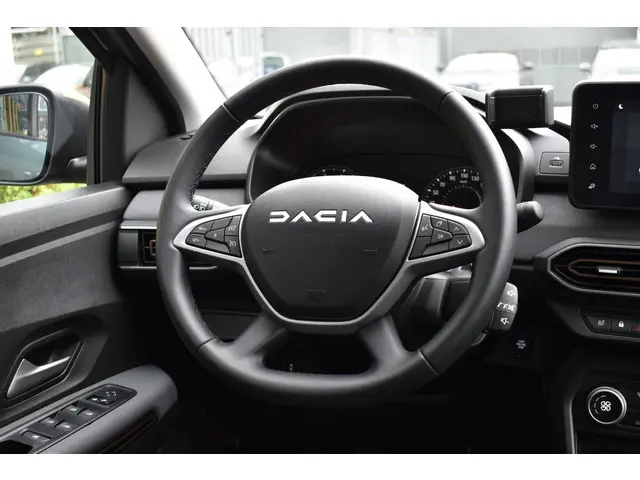 Dacia Jogger TCe 110 Extreme 2024 Benzine 15