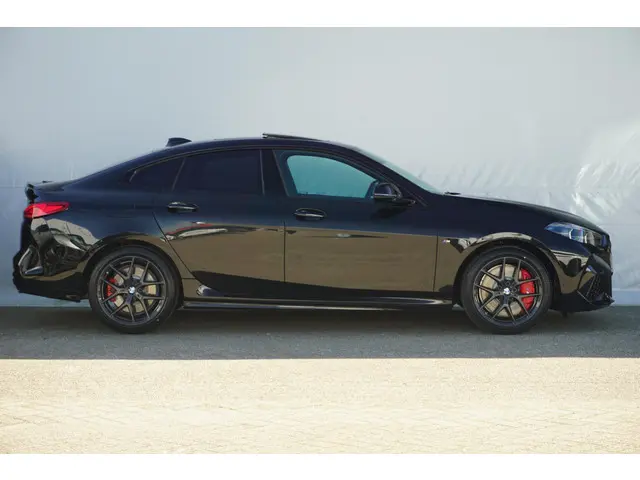 BMW 2 Serie 3