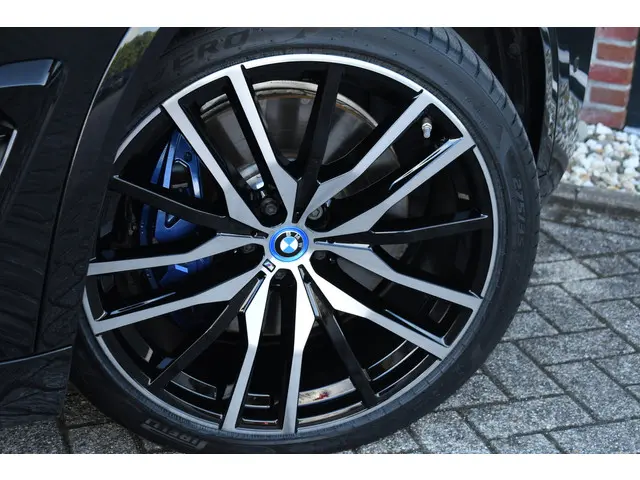 BMW X5 xDrive50e M-Sport Pro 2024 Hybride Benzine 9
