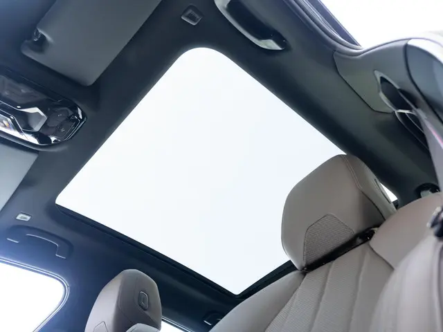 BMW i5 Sedan eDrive40 2023 Elektrisch 34