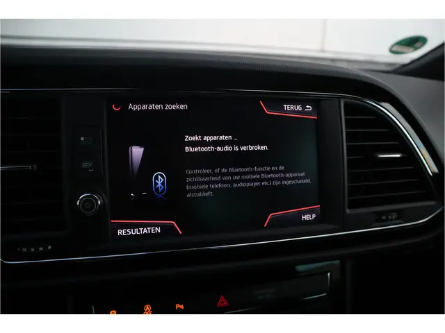 SEAT Leon 1.5 TSI FR Business Intense 2019 Benzine 50