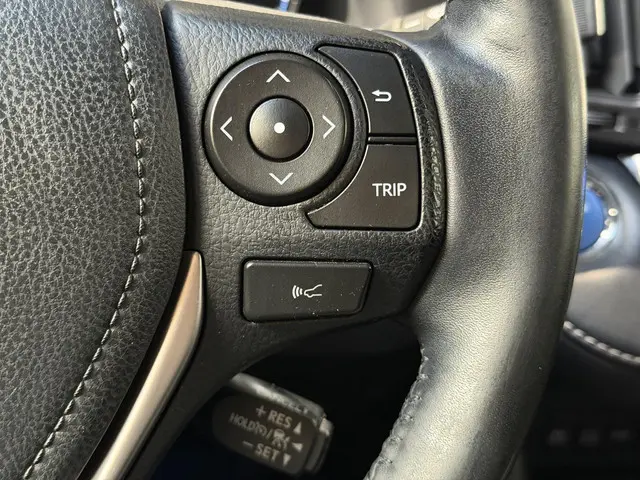 Toyota RAV4 2.5 Hybrid Executive 2018 Hybride Benzine 13