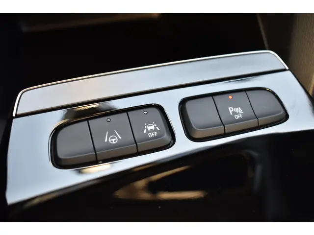 Opel Mokka-e Ultimate 50-kWh 11kw bl. 2022 Elektrisch 32