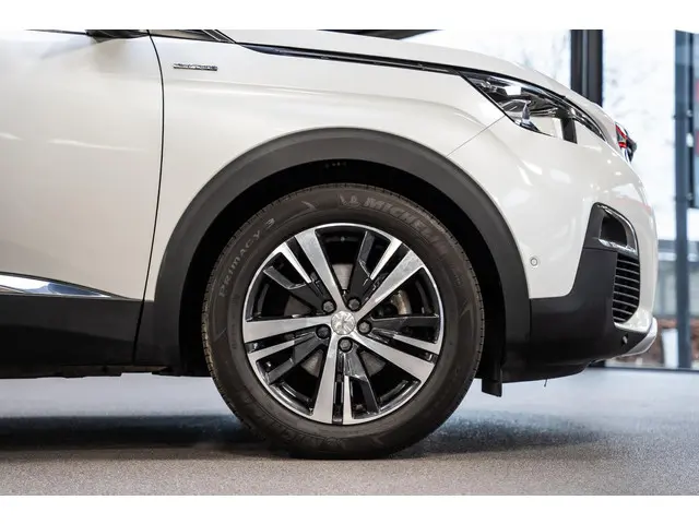 Peugeot 3008 1.6 e-THP GT Line 2018 Benzine 9