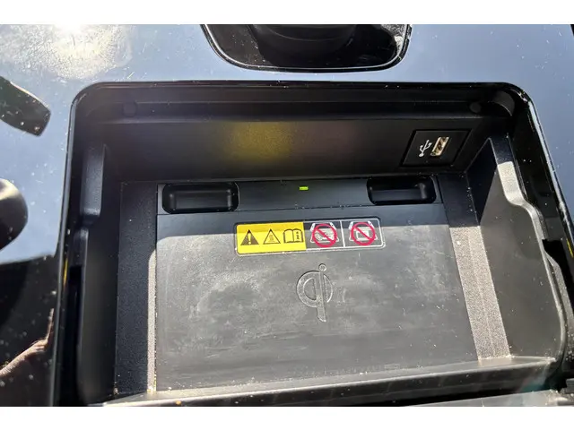 Toyota bZ4X Premium 71 kWh 2024 Elektrisch 26
