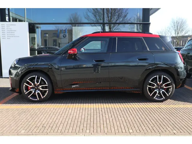 MINI Aceman E 2026 Elektrisch 3