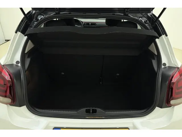 Citroën C3 1.2 PureTech C-Series 2021 Benzine 3