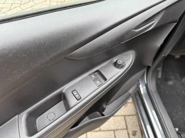 Opel KARL 1.0 ecoFLEX Edition airco 2018 Benzine 10