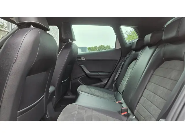 SEAT Arona 1.0 TSI Xcellence 2019 Benzine 18