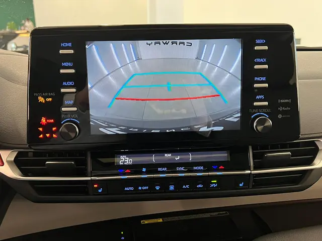 Toyota Sienna 2.5 Hybrid Luxe XLE 2022 Hybride Benzine 16