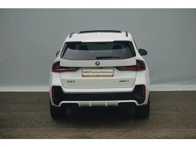 BMW iX1 eDrive20 M Sport 2025 Elektrisch 4