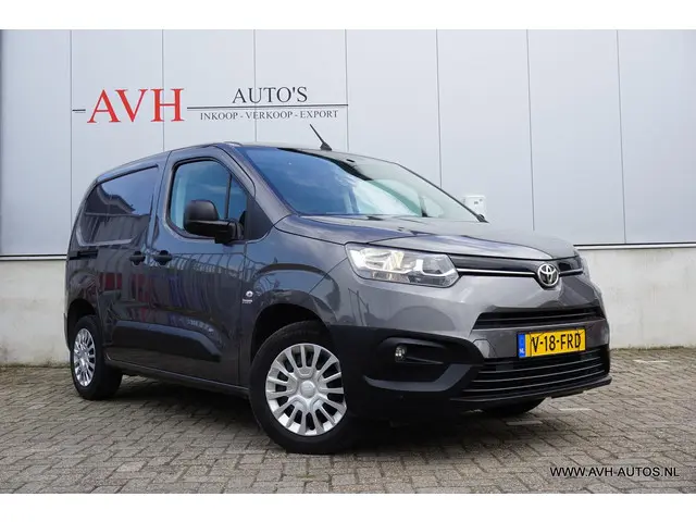 Toyota ProAce CITY 1.2 Turbo Cool 2021 Benzine 2
