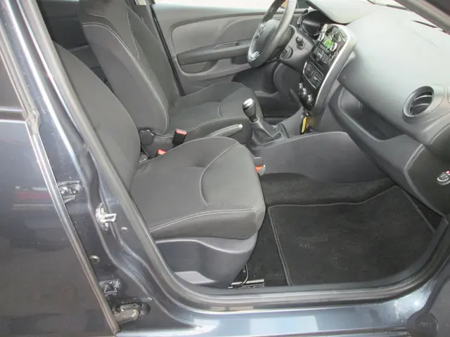 Renault Clio Estate 0.9 TCe Life 2019 Benzine 9