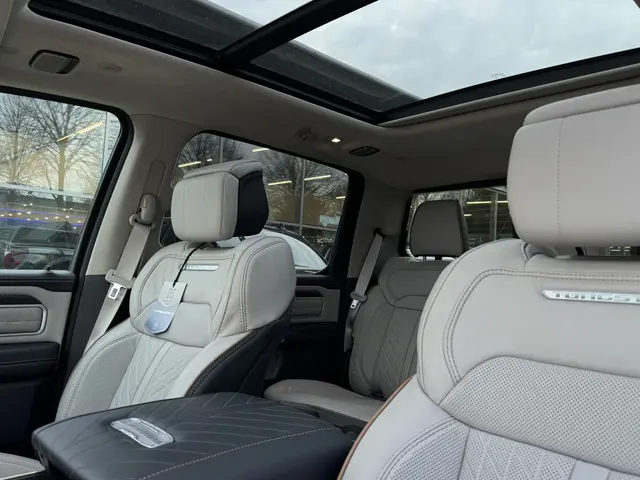 Dodge Ram Pick-Up 1500 H.O. 3.0L H.O. TUNGSTEN 2024 Benzine 25