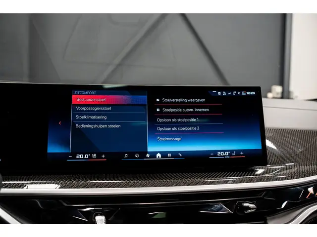 BMW X6 M60i xDrive 2023 Benzine 50