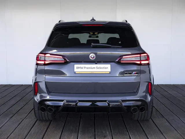 BMW X5 M Competition 2022 Benzine 8